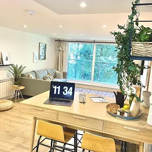 Stylish New-build In The Centre Of Bournemouth